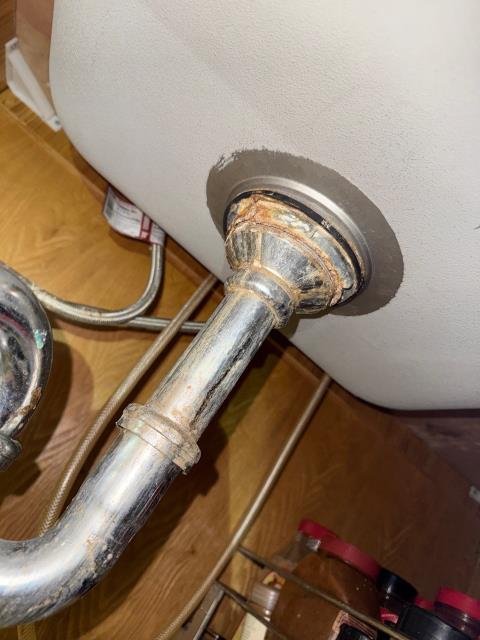 Conducted a routine HVAC maintenance check and plumbing service for a client in Philadelphia, PA 19143. Our specialist inspected the heating and cooling system to ensure proper operation and replaced the faucets throughout the home as requested. Both the HVAC system and plumbing were tested and verified, leaving the homeowner satisfied with their fully functioning systems and updated fixtures.