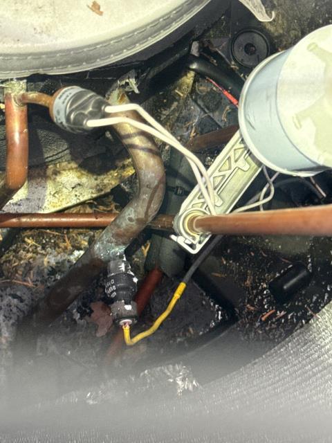 Performed a service visit in Northampton Township, PA 18966 to repair a refrigerant line on a heat pump unit. After completing the repair, we conducted a full system startup and evacuation procedure to remove air and moisture from the refrigeration circuit. The system was then recharged with pure R-410A refrigerant, and operation was checked to ensure proper pressures, temperature differentials, and overall performance. The heat pump is now running efficiently and reliably, ready to provide consistent heating and cooling for the home.