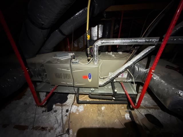 We diagnosed a burnt-wire smell and thermostat error. The blower motor was failing, confirmed by continuity and operation tests. We recommended and replaced the motor to ensure safe, reliable hvac function.