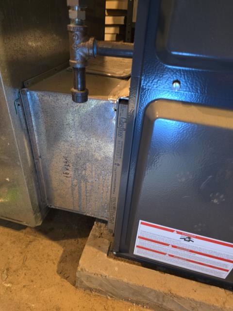 We tackled a heating issue at a loyal customer's bookstore. The gas furnace/boiler had stopped working, with the thermostat showing a fault. After inspection, we found a clogged filter, replaced it, and restored airflow. We emphasized the importance of regular filter changes for efficiency.