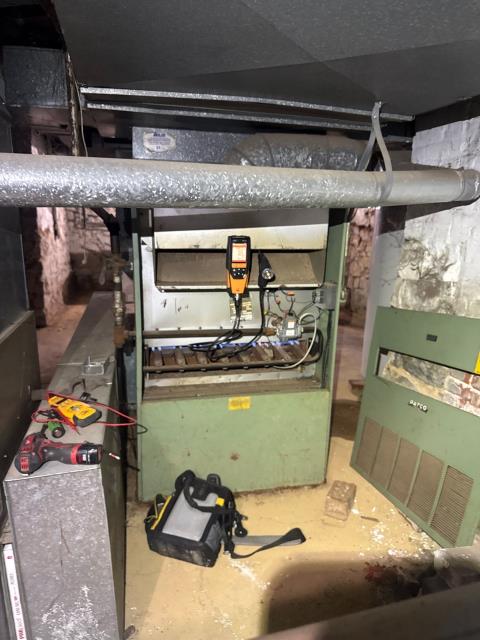 Addressed a no-heat issue at a rental property. Inspected the heater, identified a failed igniter and burnt transformer. Documented irregular voltage levels. Provided a detailed diagnosis and outlined safe steps for reliable heating restoration.