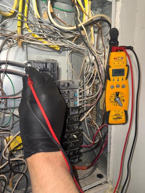 Philadelphia, pa - we fixed a non-operational hvac system by replacing a faulty inducer/blower motor. The system was unresponsive, showing error codes and a blank thermostat. After the repair, airflow and communication were restored, ensuring proper operation. Philadelphia, pa - we fixed a non-operational hvac system by replacing a faulty inducer/blower motor. The system was unresponsive, showing error codes and a blank thermostat. After the repair, airflow and communication were restored, ensuring proper operation.