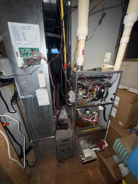 I serviced two cooling systems for a returning customer. The second-floor unit got a condenser cleaning, filter swap, and capacitor replacement. The first-floor system had a faulty compressor, so i reviewed the diagnosis and discussed repair options. I serviced two cooling systems for a returning customer. The second-floor unit got a condenser cleaning, filter swap, and capacitor replacement. The first-floor system had a faulty compressor, so i reviewed the diagnosis and discussed repair options.