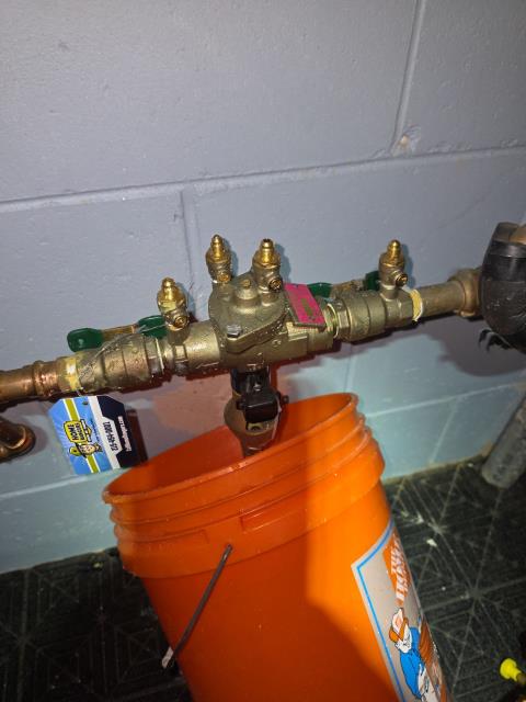 We conducted an annual backflow test for a returning customer. A hazard id discrepancy was found, resolved by using prior device credentials. The device passed, and results were submitted promptly. The customer appreciated our swift resolution and efficient service.