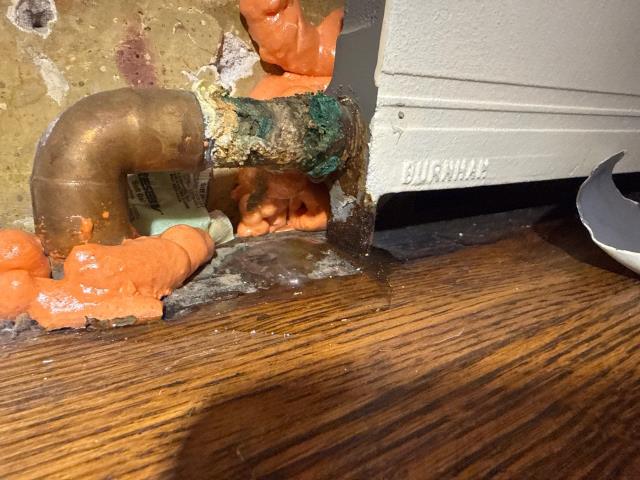 We fixed a leaking radiator pipe in a hydronic heating system. We drained the system, assessed the damage, and are now preparing a repair proposal. The property management team is reviewing the options.