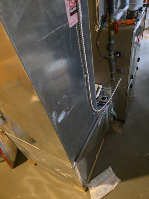 We upgraded the hvac system, converting it to a 4-zone setup with new dampers, controls, and thermostats. We also added an external filter rack for better airflow and maintenance. We upgraded the hvac system, converting it to a 4-zone setup with new dampers, controls, and thermostats. We also added an external filter rack for better airflow and maintenance.