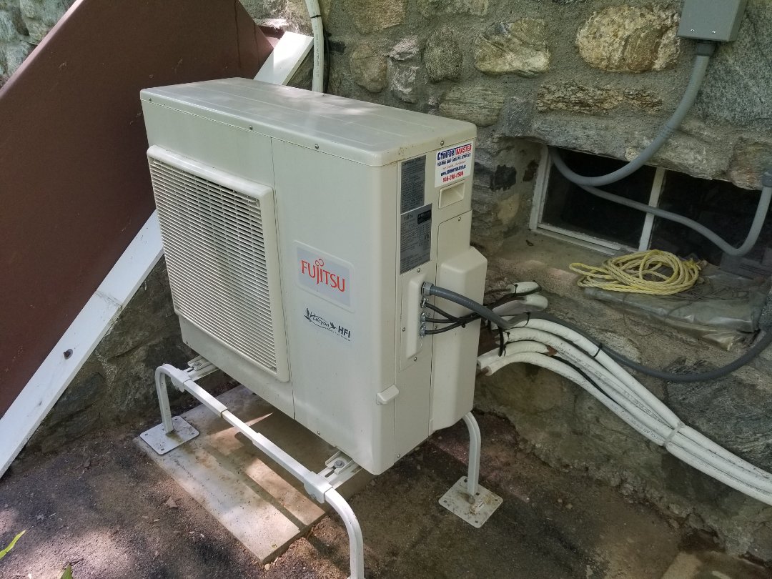 Fujitsu Ductless Minisplit heatpump system checkup. Tested freon level, and complete operation in heating and cooling. Rinsed filters, coils and flushed drain lines. 