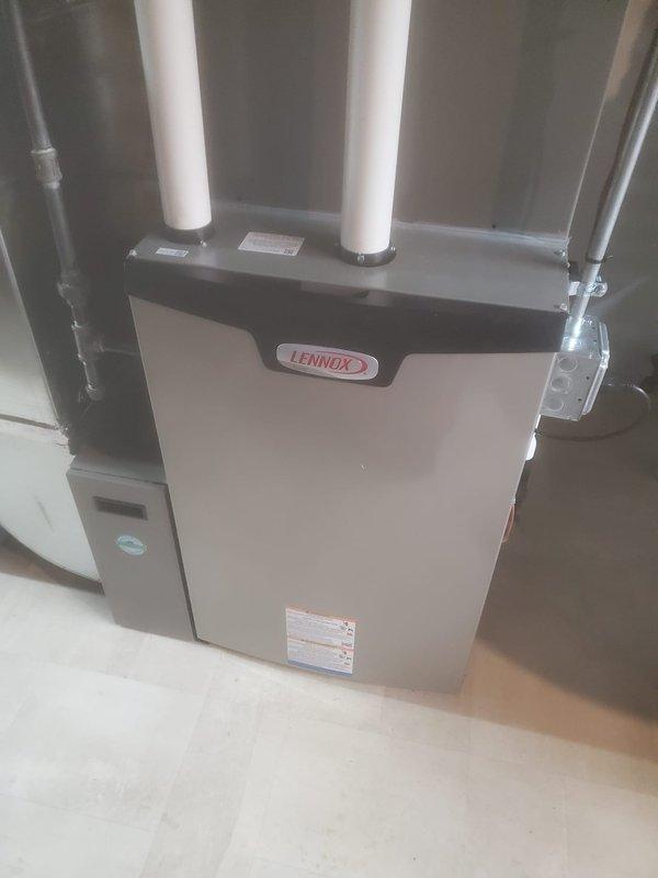 Completed routine maintenance on Lennox furnace system. Inspected internal components including gas valve assembly, control boards, electrical connections, and blower motor assembly. All components were verified to be in proper working condition with no signs of damage or corrosion.