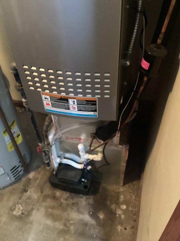 Completed generator estimate for customer under CQ Quote 03692-01, which includes promotional offer of free surge protector. Inspected existing HVAC system, including Lennox furnace unit and associated electrical connections, to determine appropriate generator specifications and installation requirements for the property.