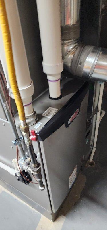 Performed annual furnace maintenance on a 1-year-old system as part of Worry Free Service Agreement. Inspected interior components including circuit board, motor assembly, wiring connections, and gas valve. All systems functioning properly with no issues identified. Service appointment was rescheduled from afternoon to morning time slot at customer's request.