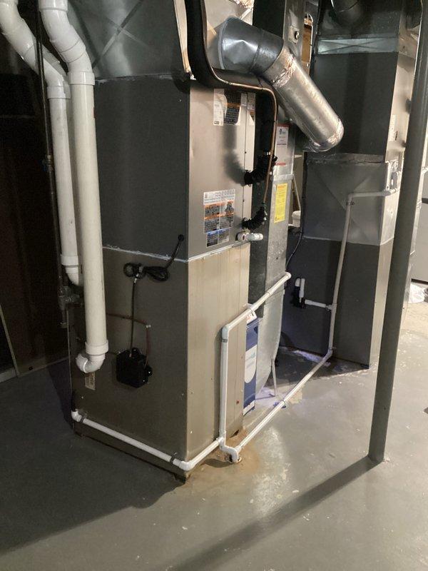 Conducted comprehensive HVAC replacement estimate (CQ Quote: 03729-01 FRN Repl Est) for existing system. Performed thorough inspection of current installation including furnace/air handler unit, associated ductwork connections, condensate lines, and ventilation components. Documented existing setup with photos to support replacement recommendation.