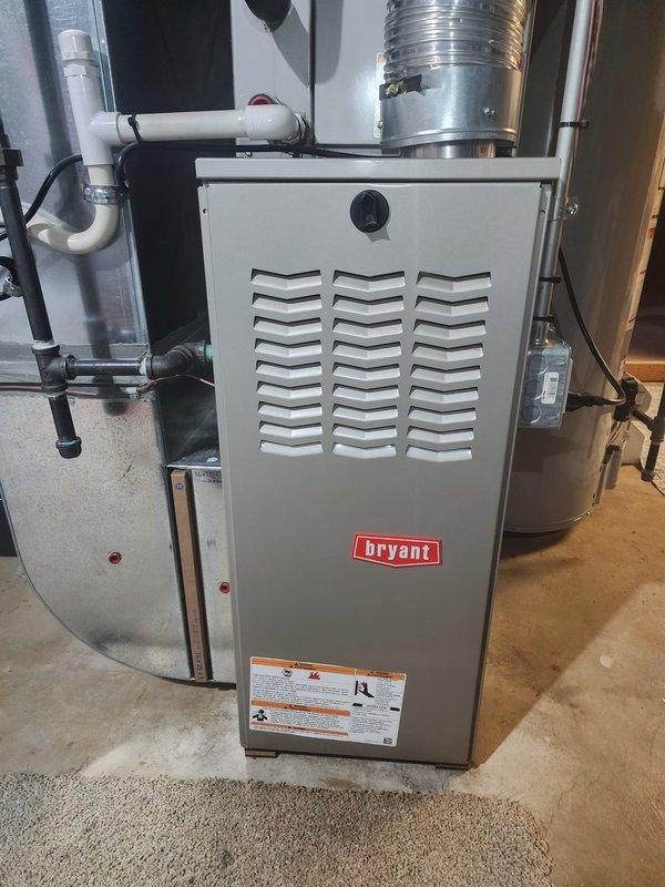 Successfully replaced failed inducer motor on Bryant furnace, addressing a visible crack in the housing. Completed comprehensive furnace maintenance including cleaning, inspection, and operational testing according to manufacturer specifications.