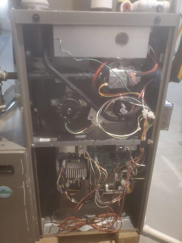 Performed scheduled maintenance on dual HVAC system per Worry Free Service Agreement. Inspected interior components including circuit boards, wiring connections, and blower motor assembly. All electrical connections were verified secure, and system was confirmed to be operating within normal parameters.