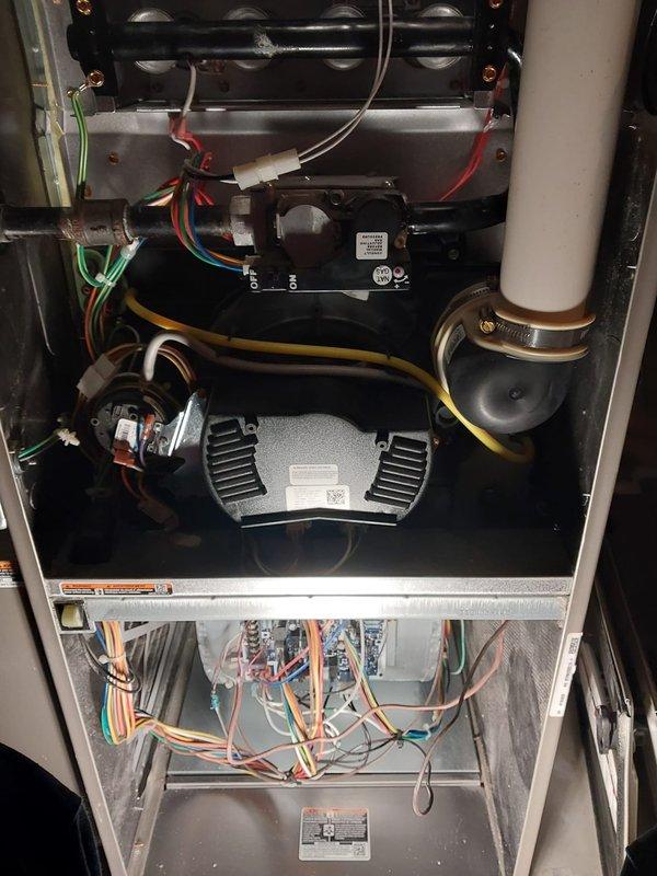 Performed comprehensive furnace maintenance under Worry Free Service Agreement. Inspected heat exchanger assembly, blower motor, and electrical connections, confirming all components are properly mounted and functioning normally. Verified proper installation of PVC venting system and confirmed control board operation with no abnormal conditions observed.
