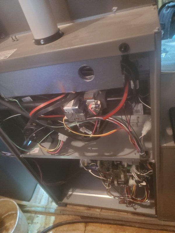 Performed routine maintenance on Lennox furnace under Worry Free Service Agreement. Inspected internal electrical components, wiring connections, and circuit boards; all were found in good working condition with some dust accumulation noted. Unit is functioning properly with no operational issues identified.