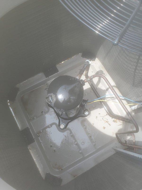 Completed routine preventive maintenance on residential air conditioning system under Worry Free Service Agreement. Performed comprehensive inspection of outdoor condensing unit, including visual assessment of compressor, refrigerant lines, condenser coils, and electrical connections. Unit found to be in operational condition with all components functioning properly and no immediate service needs identified.