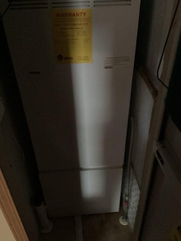 Completed on-site evaluation for air conditioning system replacement at residential property. Assessed existing outdoor condenser unit and indoor air handler located in utility closet, documented current equipment configuration and installation conditions. Provided comprehensive replacement estimate for complete HVAC system upgrade including equipment specifications and installation requirements.