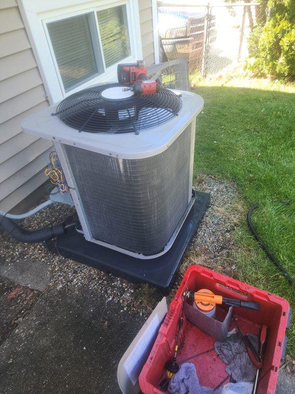 Completed scheduled cooling system maintenance on residential air conditioning unit. Performed comprehensive system inspection including refrigerant line evaluation, electrical connections check, and condenser unit assessment. All components found operating within normal parameters, copper refrigerant lines and service valves inspected and confirmed secure, and internal wiring connections verified tight with proper insulation intact.