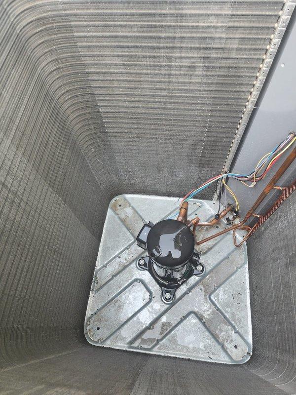 Completed scheduled cooling system maintenance on residential air conditioning unit under Worry Free Service Agreement. Performed comprehensive inspection of outdoor condensing unit and interior components, including examination of compressor, refrigerant lines, heat exchanger coils, and electrical connections. All copper refrigerant lines, condenser coils with corrugated aluminum fins, and mounting hardware found in satisfactory operating condition with normal dust accumulation. Renewed service plan agreement and scheduled next preventive maintenance visit with customer while on site.