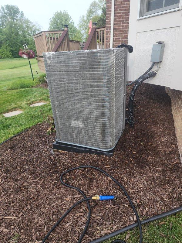Completed scheduled cooling system maintenance on residential air conditioning unit under Worry Free Service Agreement. Performed comprehensive inspection of outdoor condensing unit and interior components, including examination of compressor, refrigerant lines, heat exchanger coils, and electrical connections. All copper refrigerant lines, condenser coils with corrugated aluminum fins, and mounting hardware found in satisfactory operating condition with normal dust accumulation. Renewed service plan agreement and scheduled next preventive maintenance visit with customer while on site.
