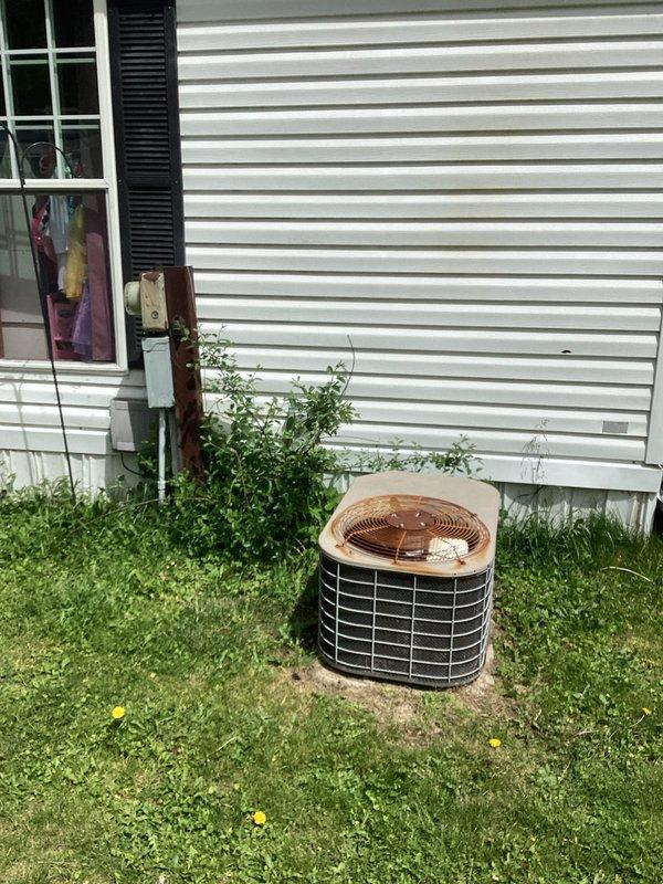 Conducted comprehensive on-site evaluation for complete HVAC system replacement at residential property. Assessed existing outdoor condenser unit and interior air return system, documented current equipment conditions, and captured detailed photographic documentation of installation locations including exterior unit placement in side yard and interior ventilation components. Provided customer with replacement equipment options and specifications for complete system upgrade.