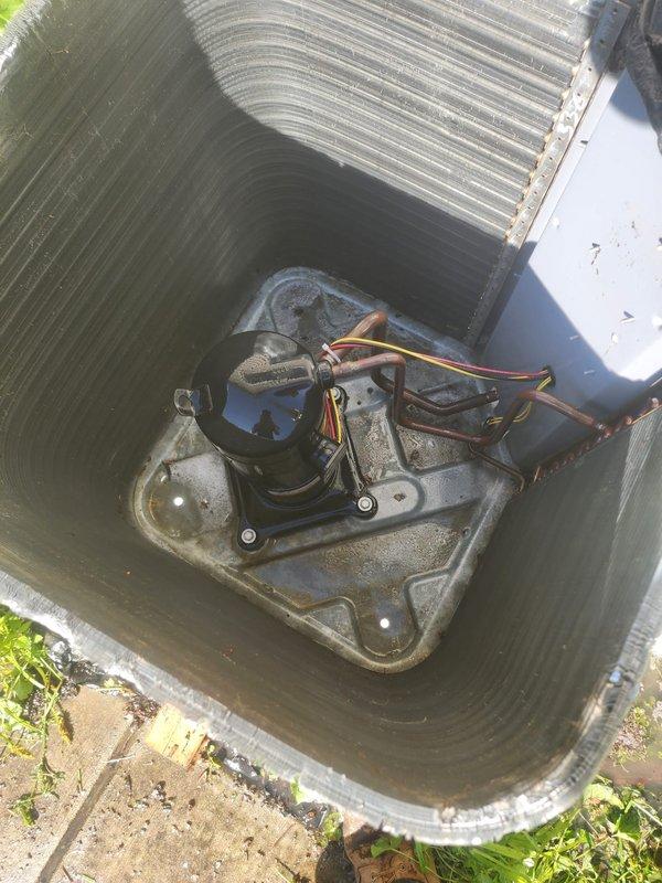 Replaced failed contactors on outdoor condensing unit and completed comprehensive preventive maintenance service. Inspected compressor, refrigerant lines, electrical connections, and cabinet condition. Unit tested and verified operational upon completion.