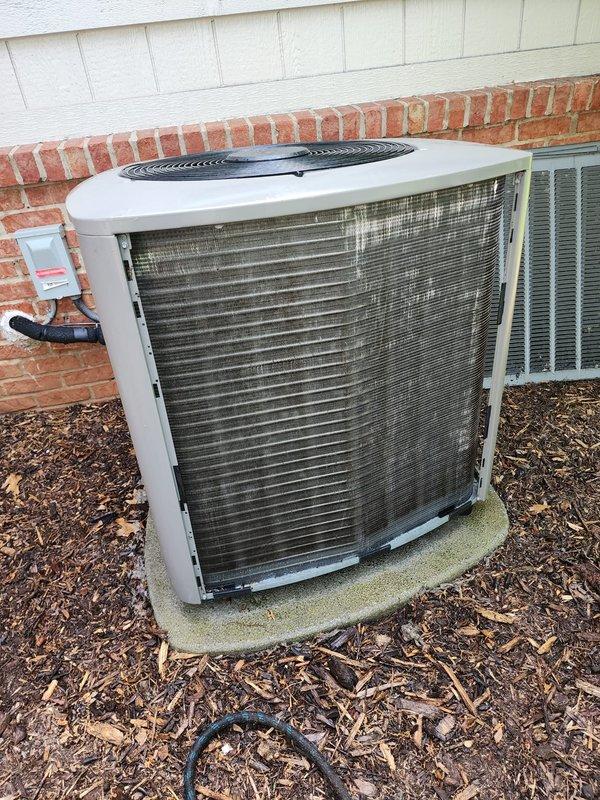 Completed scheduled cooling season preventive maintenance on residential split system air conditioning unit. Performed comprehensive inspection of outdoor condenser unit including coil condition assessment, verified proper clearances and airflow, and inspected condensate pump assembly with drain pan for proper operation and drainage functionality. Unit operating within normal parameters with all components functioning as designed.