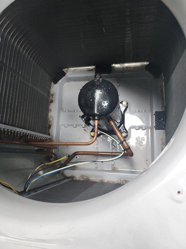 Completed comprehensive AC tune-up maintenance on residential cooling system covered under worry-free service plan. Performed thorough inspection of indoor air handler unit including motor, refrigerant lines, evaporator coils, and electrical connections, verifying all components operating within normal parameters. Inspected outdoor condenser unit, checked fan operation, examined heat exchanger fins, and confirmed system functionality with no deficiencies noted.