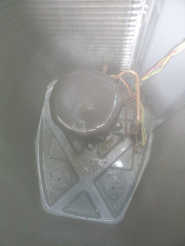 Completed routine preventive maintenance on residential split-system air conditioning unit. Performed comprehensive inspection of outdoor condensing unit including condenser coil cleaning verification, compressor operation assessment, and refrigerant line inspection. Unit operating within normal parameters with no deficiencies noted; system ready for continued cooling season operation.