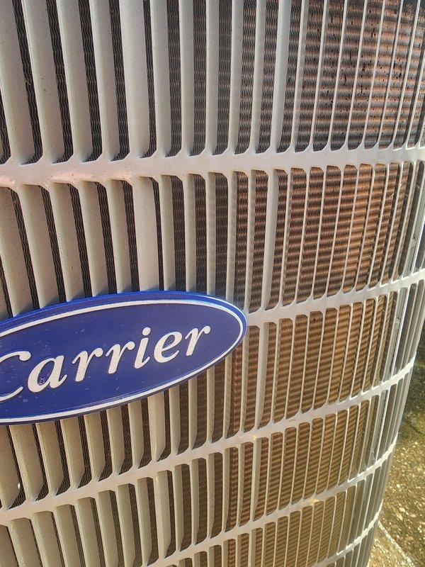 Completed preventative maintenance inspection on Carrier air conditioning system. Performed comprehensive evaluation of indoor blower motor assembly, electrical connections, and outdoor condenser unit with heat exchange coils. All components inspected and found to be operating within normal parameters per manufacturer specifications.