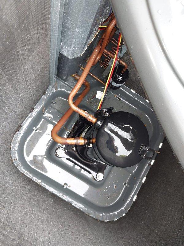Completed comprehensive maintenance service on Goodman cooling system. Performed 11-point tune-up inspection on outdoor condenser unit and indoor components, verifying proper operation of compressor, refrigerant lines, electrical connections, and airflow systems. System confirmed working properly with all components functioning within normal parameters.
