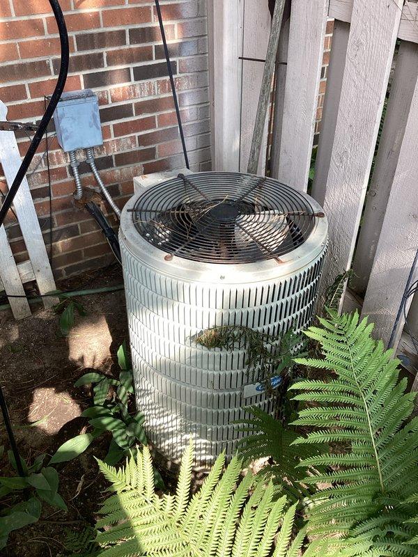 Completed estimate for replacement of 39-year-old air conditioning system. Unit exhibited multiple critical failures including pitted contactor, seized condenser fan motor, and low refrigerant charge on obsolete R-22 system. Provided replacement options and recommendations for modern, efficient equipment to customer.