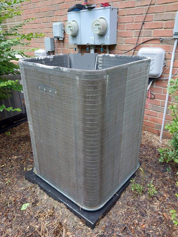 Completed preventive maintenance inspection on residential air conditioning system. Performed comprehensive evaluation of outdoor condensing unit including compressor operation, electrical connections, refrigerant lines, and condenser coil condition. All components found operating within normal parameters with no deficiencies noted at time of service.