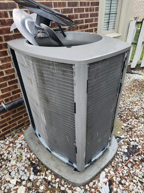 Completed scheduled cooling season preventive maintenance on residential split system air conditioning unit. Performed comprehensive inspection of outdoor condenser unit and indoor air handler, including examination of evaporator coil assembly, condensate drain pan, and drainage system components. Verified proper operation of all electrical connections, refrigerant lines, and condensate removal equipment. Unit tested and operating within normal parameters.
