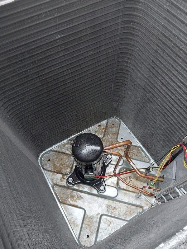 Completed comprehensive preventive maintenance on residential air conditioning system under Worry Free Service Agreement. Performed standard cooling season inspection including examination of outdoor condensing unit, compressor assembly, refrigerant lines, and electrical connections. All components found operating within normal parameters with no deficiencies noted.