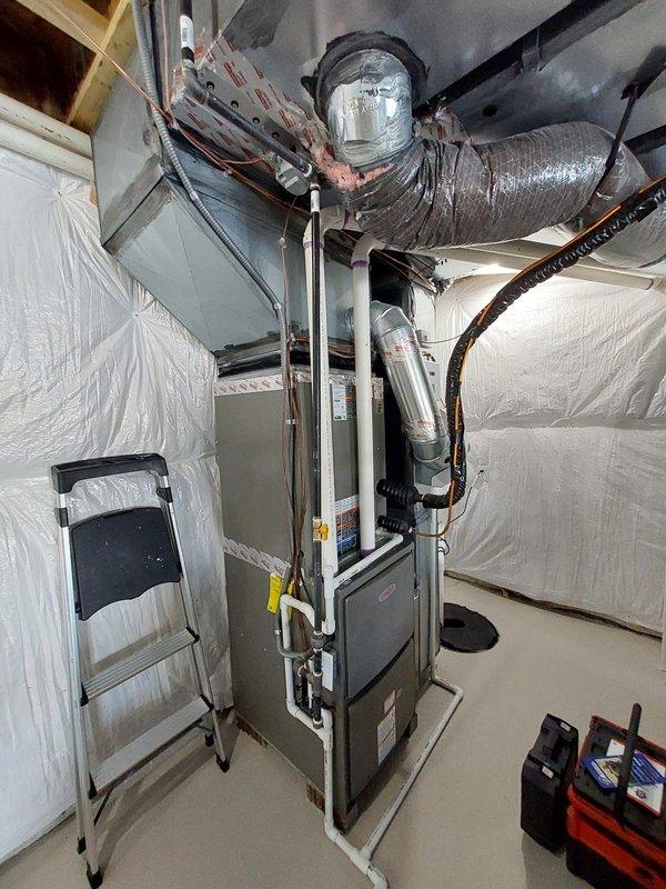 Completed standard cooling maintenance on residential HVAC system located in basement utility area. Performed comprehensive inspection of furnace/air handler unit and associated ductwork, verified proper operation of Siemens electrical components and control panel, and documented equipment condition through photographic records. All system components found operating within normal parameters with no immediate service needs identified.