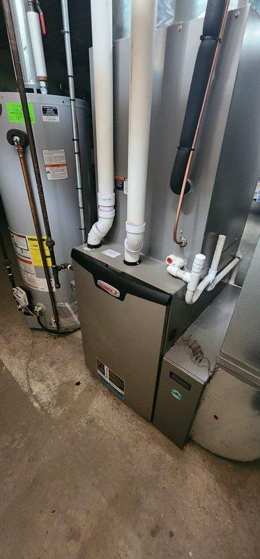 Completed scheduled preventative maintenance tune-up on residential HVAC heating system. Performed comprehensive inspection of furnace unit, verified all electrical connections and control boards, checked refrigerant lines and associated air handler components. System tested and confirmed operating properly with no issues found.