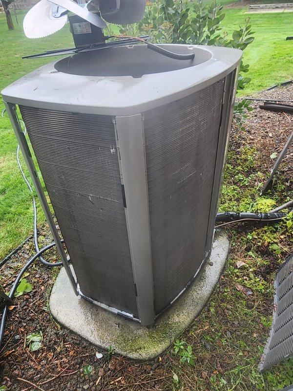 Performed comprehensive air conditioning maintenance on residential cooling system. Conducted system diagnostics using digital manifold gauges to verify refrigerant pressures, temperatures, and overall system performance within manufacturer specifications. Inspected outdoor condenser unit for proper operation, airflow clearance, and general condition, ensuring optimal heat exchange efficiency for continued reliable cooling performance.