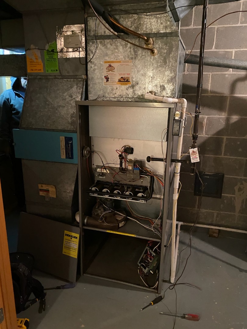 heating service installed new Trane variable speed 96% efficient furnace with high efficient Trane air conditioner 