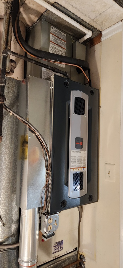 heating service, installed ne2 Trane S8X2 80% furnace and new Trane ac unit 
