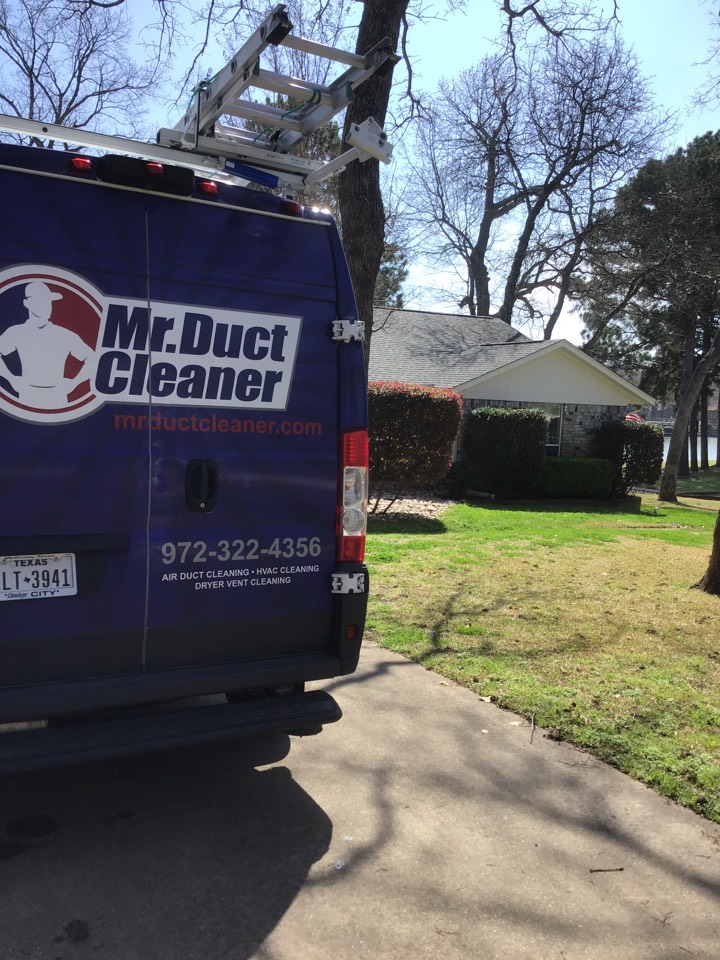 Cleaned all supply and return ducts. Cleaned AC unit Cleaned all supply and return ducts. Cleaned AC unit
