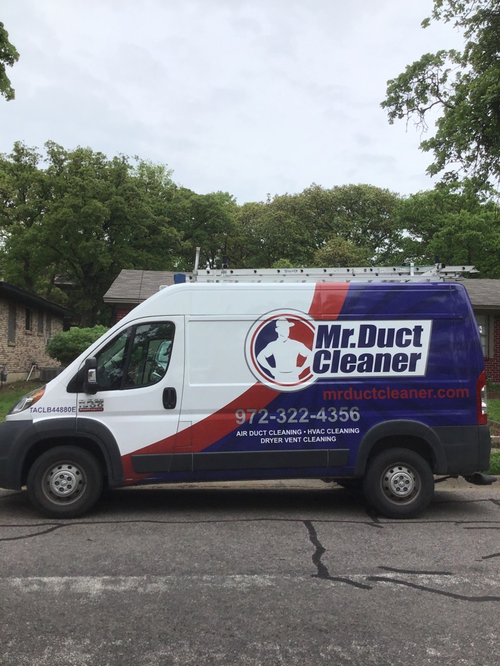 Cleaned all supply and return ducts. Cleaned ac unit Cleaned all supply and return ducts. Cleaned ac unit
