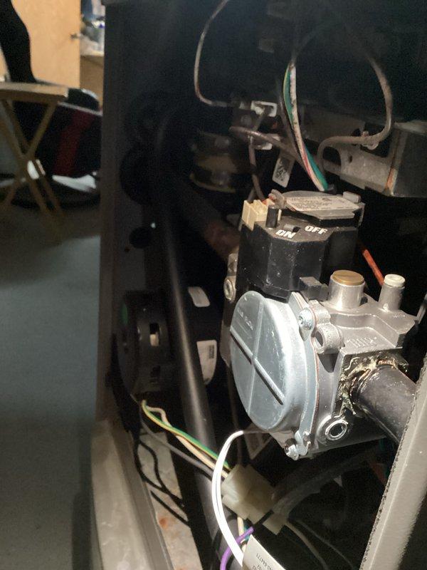 Completed annual membership tune-up on heating system. Inspected gas valve assembly, internal components, and water heater/tank unit. System functioning properly; installed T4 thermostat to replace previous unit.