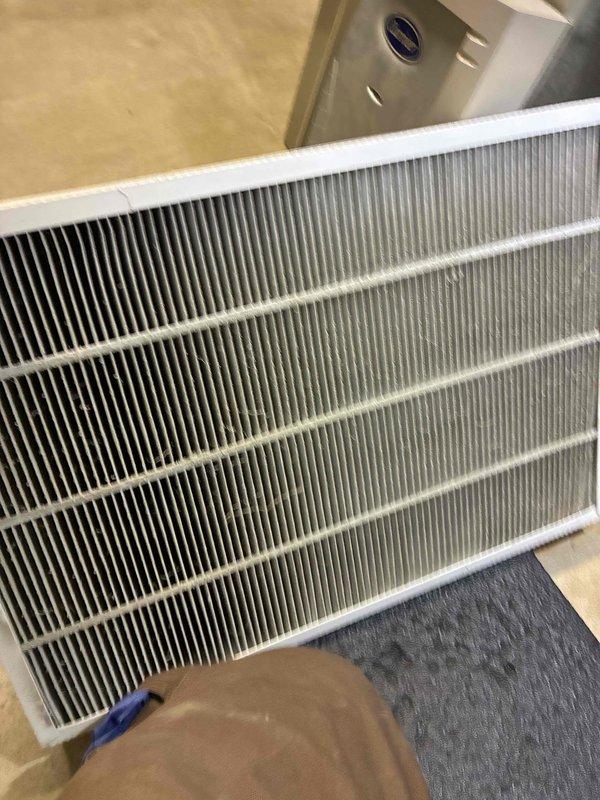 Performed routine HVAC maintenance service. Conducted electrical system diagnostics using Fieldpiece SC680 multimeter, confirming proper voltage readings at 62.92V. Inspected and verified air filter was clean and properly installed, with no visible dust accumulation or damage to filtration media.