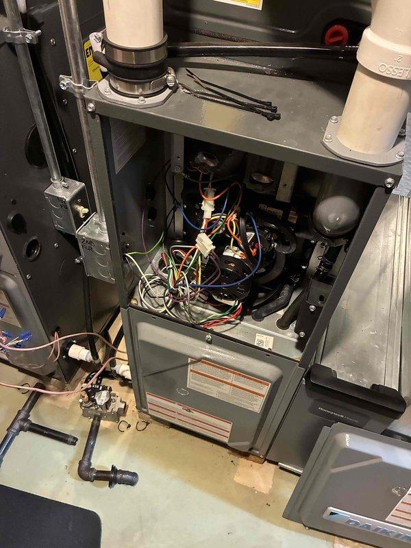 Replaced defective gas valve on customer's furnace after diagnosing intermittent heating failures. Removed old valve, installed new OEM replacement, and reconnected all wiring per manufacturer specifications. System tested with multiple heating cycles and confirmed proper ignition and flame sensing operation.