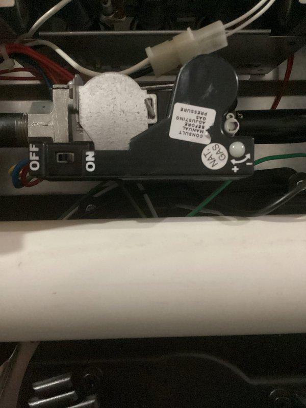 Performed routine maintenance on Bryant furnace system including inspection of control board and electrical connections. Examined and tested ignition system components and verified proper operation of the Honeywell control system. All safety switches functioning correctly with no issues found during the tune-up service.