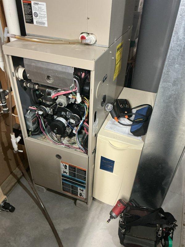 Performed routine maintenance on residential furnace system. Inspected and tested all internal components including Honeywell control valve, wiring connections, and motor assembly. Completed scheduled preventative maintenance as part of prepaid service agreement.