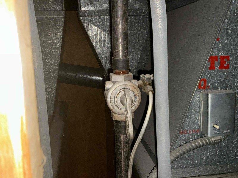 Conducted on-site assessment of existing duplex heating system consisting of two furnaces requiring replacement. Evaluated current equipment condition, including gas valve assemblies, piping connections, and cabinet structures. Documented existing HVAC installations through detailed photography to support replacement estimate preparation for both heating units.
