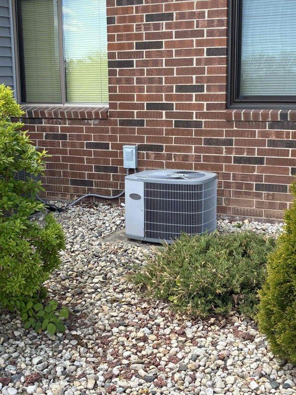 Completed comprehensive air conditioning tune-up on residential outdoor unit. Performed full system inspection, verified proper operation of all components, and documented equipment tag number 24R0K1 for service records.