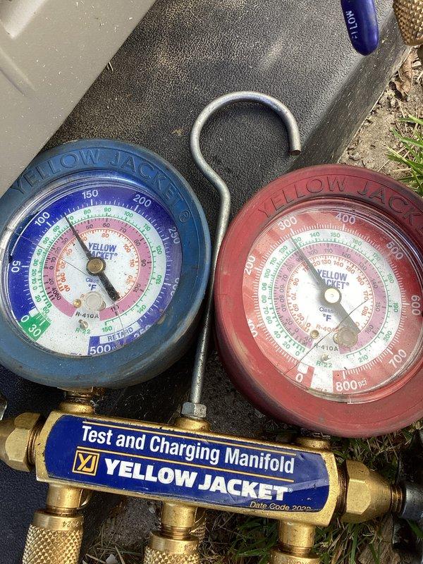 Completed air conditioning tune-up maintenance on residential HVAC system. Performed system inspection, checked refrigerant pressures using manifold gauges, verified proper operation of gas furnace and air handler components, and inspected air filtration system for optimal performance.